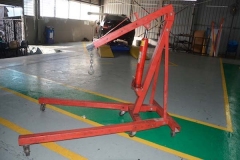 24-Engine-Crane